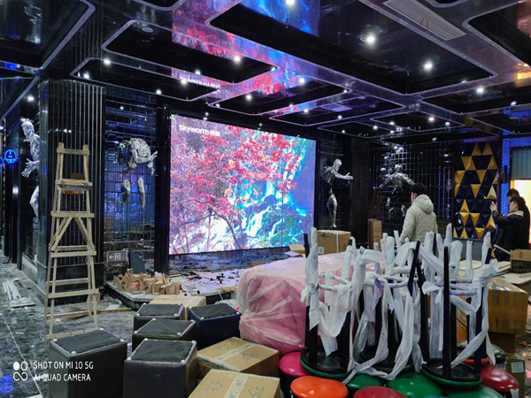 庆云室内P2.5全彩显示屏